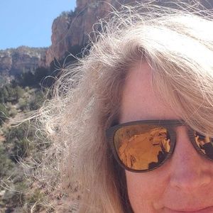 Meet your Posher, Barbara